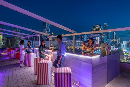 View Rooftop Bar Bangkok
